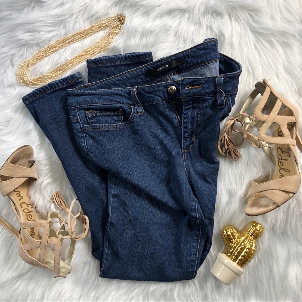 Joe’s Jeans dark wash Sabrina skinny jeans